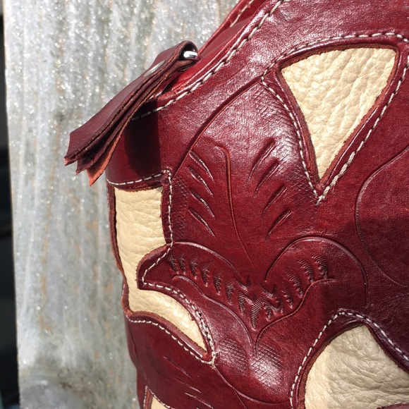 Red leather floral LEADERS IN LEATHER handbag - Picture 6 of 12